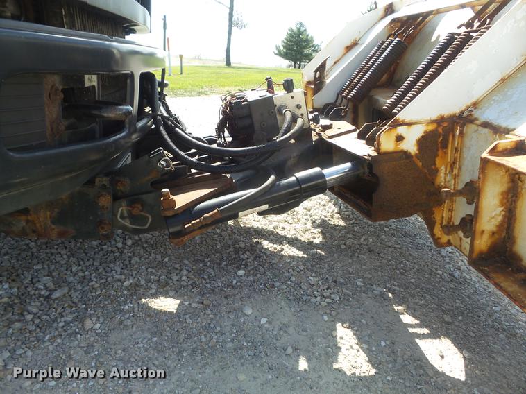image for item DC7322 2008 Ford F550 Super Duty XL dump truck