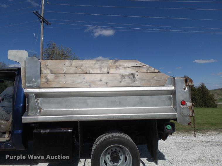 image for item DC7322 2008 Ford F550 Super Duty XL dump truck