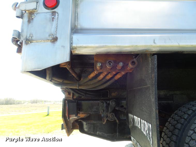image for item DC7322 2008 Ford F550 Super Duty XL dump truck