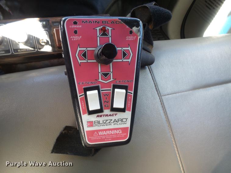 image for item DC7322 2008 Ford F550 Super Duty XL dump truck