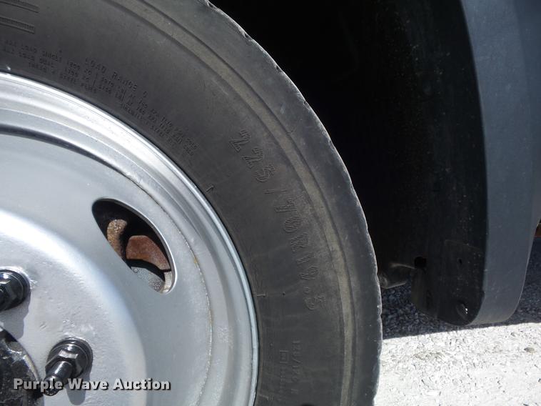 image for item DC7322 2008 Ford F550 Super Duty XL dump truck