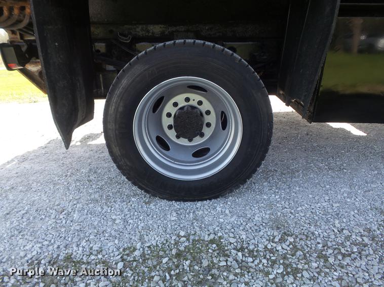 image for item DC7322 2008 Ford F550 Super Duty XL dump truck