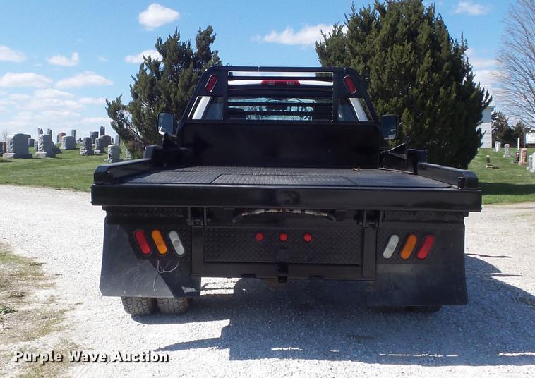 image for item DC7323 2006 Dodge Ram 3500 bale bed pickup truck