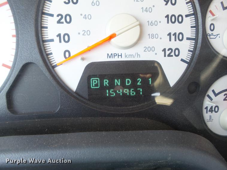 image for item DC7323 2006 Dodge Ram 3500 bale bed pickup truck