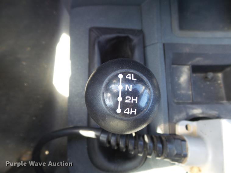 image for item DC7323 2006 Dodge Ram 3500 bale bed pickup truck