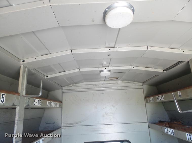 image for item DC7324 2004 Ford F350 Super Duty Lariat Crew Cab utility bed pickup truck