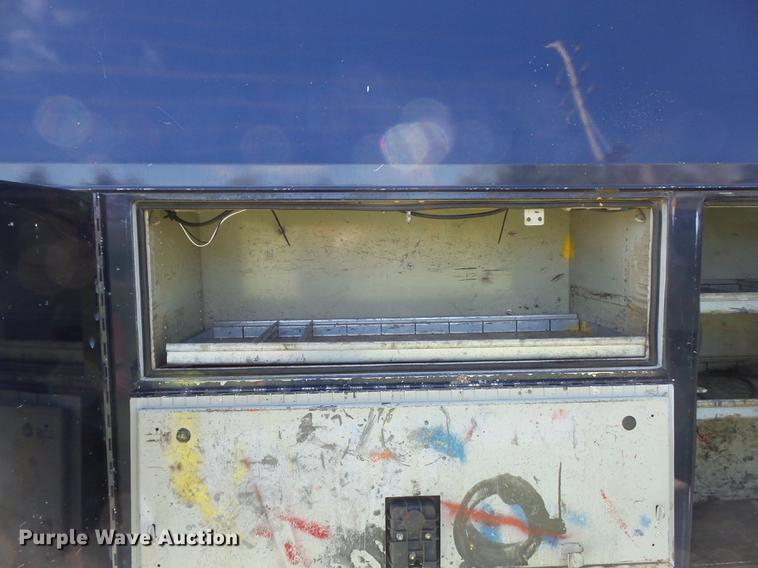 image for item DC7324 2004 Ford F350 Super Duty Lariat Crew Cab utility bed pickup truck