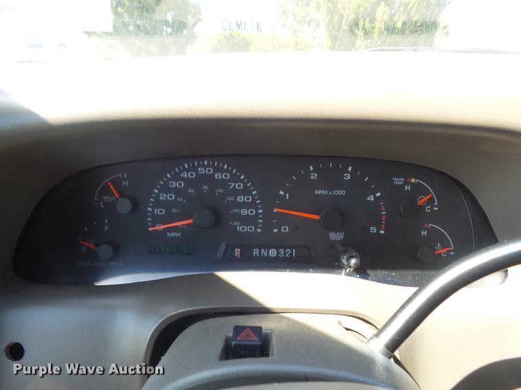 image for item DC7324 2004 Ford F350 Super Duty Lariat Crew Cab utility bed pickup truck