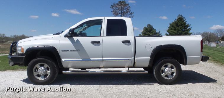 image for item DC7329 2004 Dodge Ram 2500 Laramie Quad Cab pickup truck