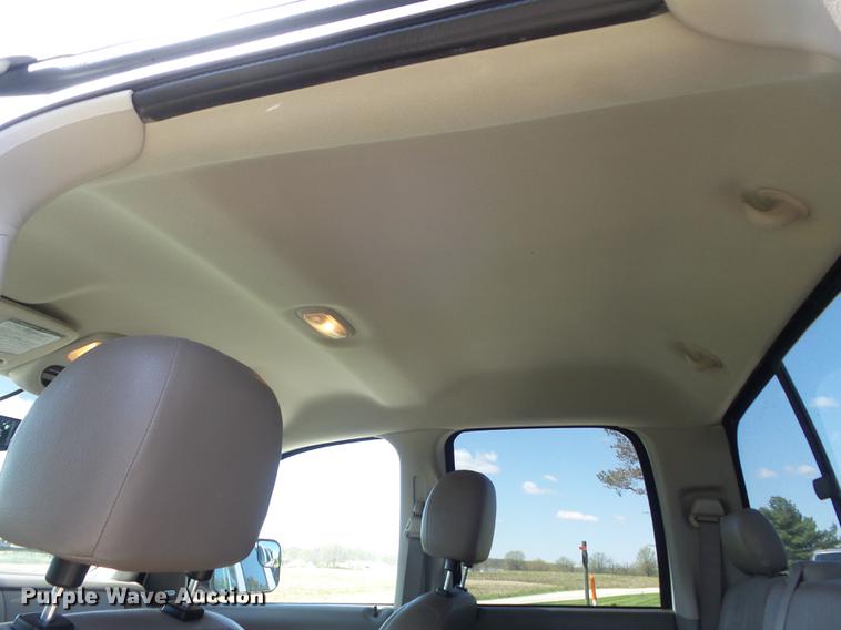 image for item DC7329 2004 Dodge Ram 2500 Laramie Quad Cab pickup truck