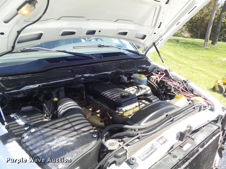 image for item DC7329 2004 Dodge Ram 2500 Laramie Quad Cab pickup truck