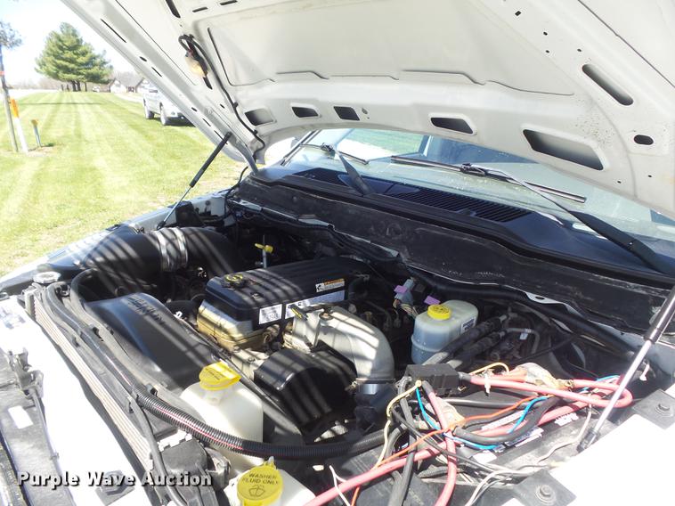 image for item DC7329 2004 Dodge Ram 2500 Laramie Quad Cab pickup truck