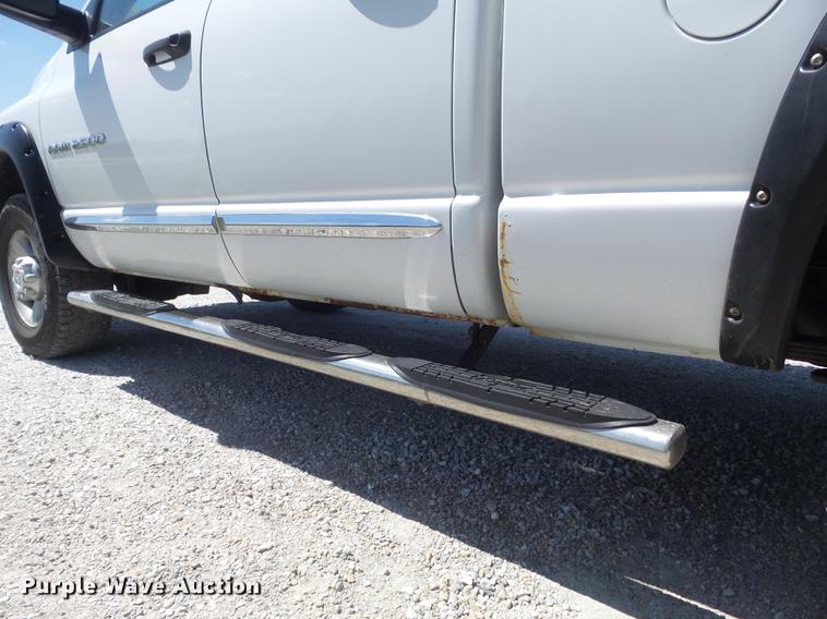 image for item DC7329 2004 Dodge Ram 2500 Laramie Quad Cab pickup truck