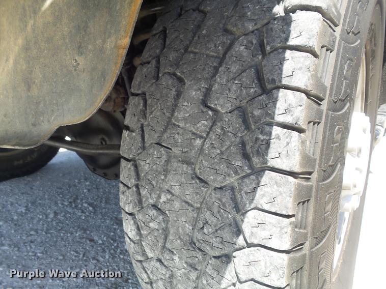 image for item DC7329 2004 Dodge Ram 2500 Laramie Quad Cab pickup truck