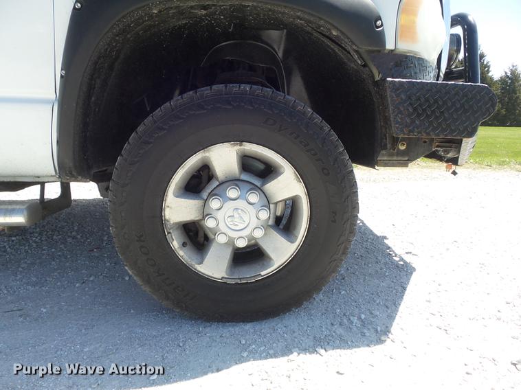 image for item DC7329 2004 Dodge Ram 2500 Laramie Quad Cab pickup truck