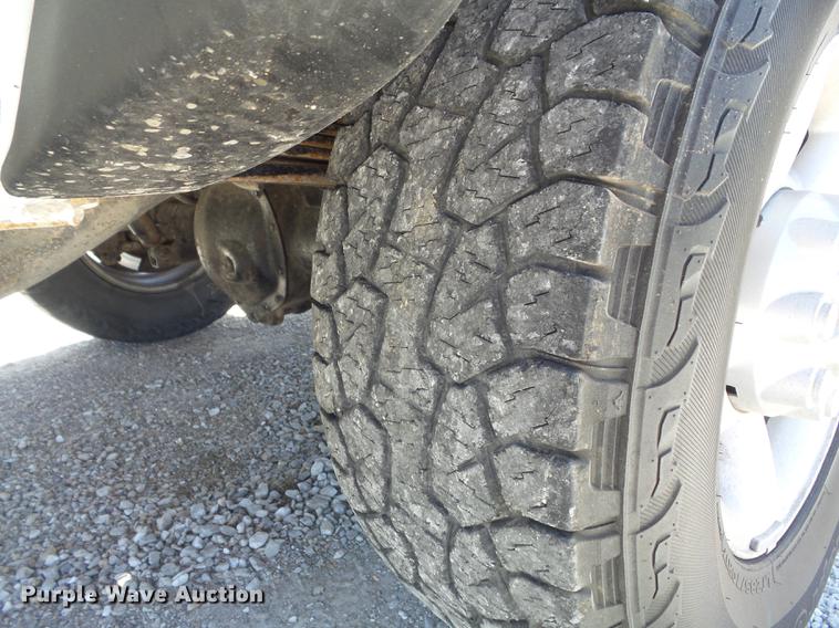 image for item DC7329 2004 Dodge Ram 2500 Laramie Quad Cab pickup truck