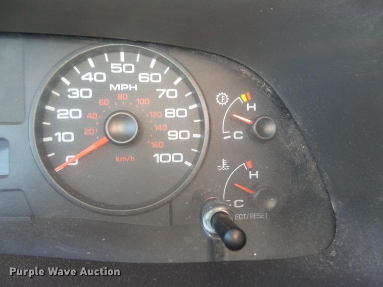 image for item DC7331 2007 Ford F550 Super Duty XL SuperCab service truck with crane