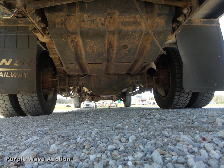 image for item DC7331 2007 Ford F550 Super Duty XL SuperCab service truck with crane