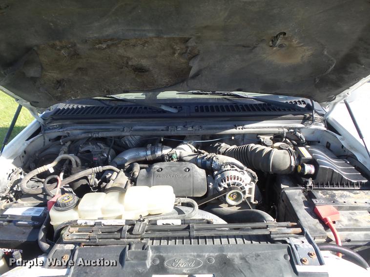 image for item DC7333 2000 Ford F350 Super Duty Lariat SuperCab pickup truck