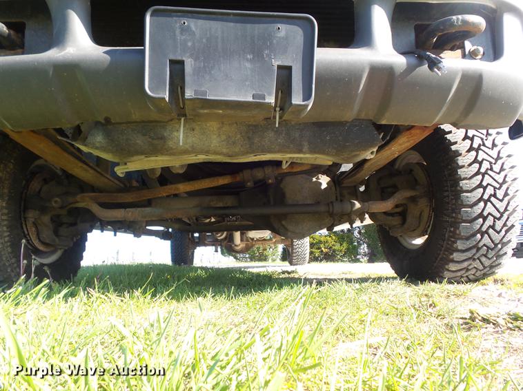 image for item DC7333 2000 Ford F350 Super Duty Lariat SuperCab pickup truck