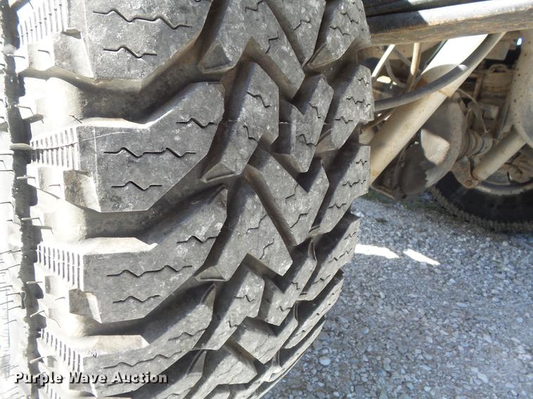 image for item DC7333 2000 Ford F350 Super Duty Lariat SuperCab pickup truck