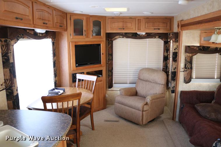 image for item DC7599 2009 Jayco Eagle 320RLS camper