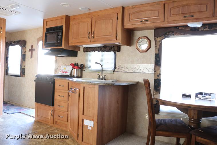 image for item DC7599 2009 Jayco Eagle 320RLS camper