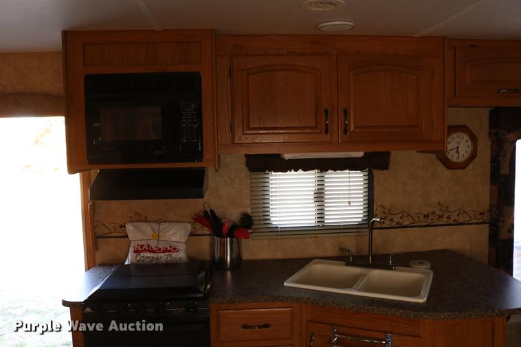 image for item DC7599 2009 Jayco Eagle 320RLS camper