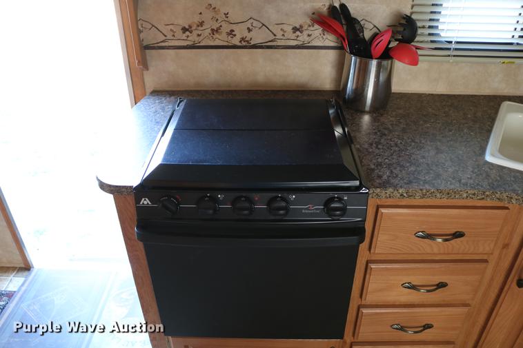 image for item DC7599 2009 Jayco Eagle 320RLS camper