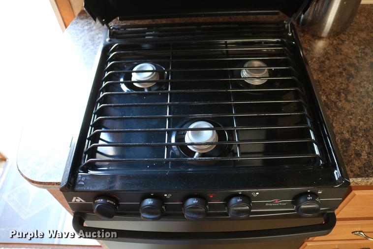 image for item DC7599 2009 Jayco Eagle 320RLS camper