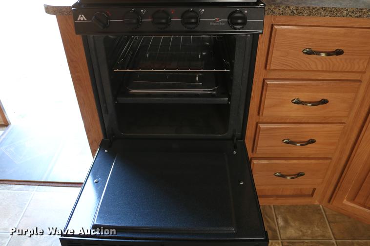 image for item DC7599 2009 Jayco Eagle 320RLS camper