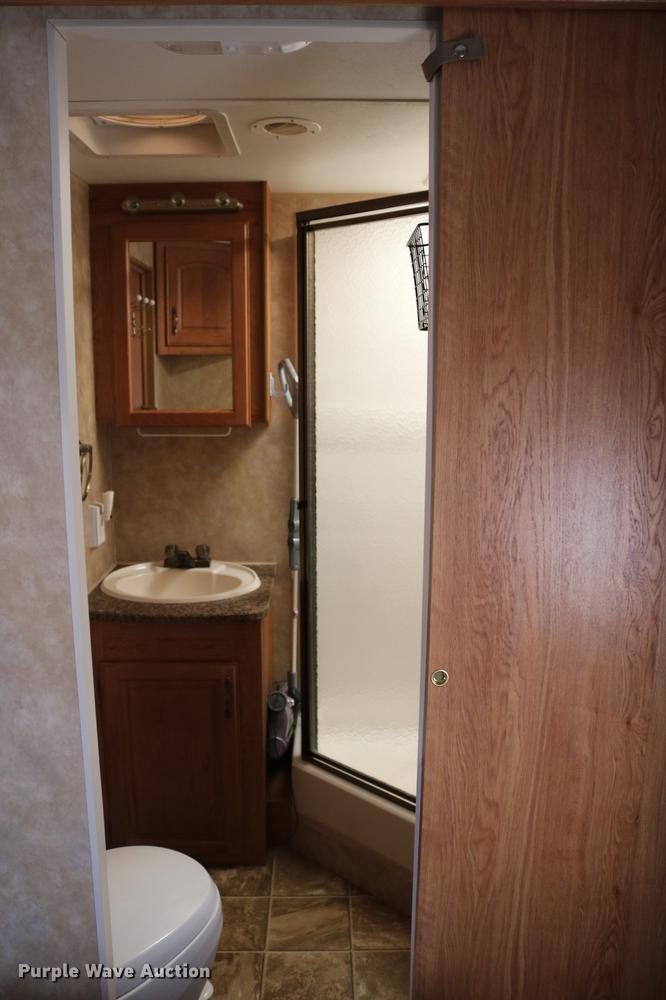 image for item DC7599 2009 Jayco Eagle 320RLS camper