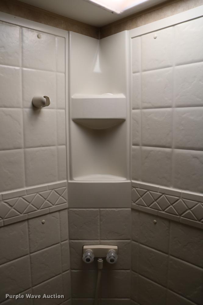 image for item DC7599 2009 Jayco Eagle 320RLS camper