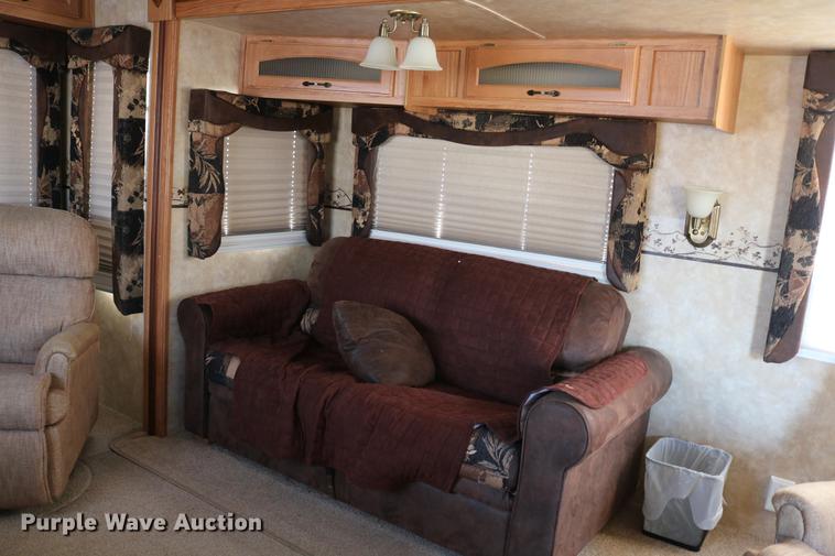 image for item DC7599 2009 Jayco Eagle 320RLS camper