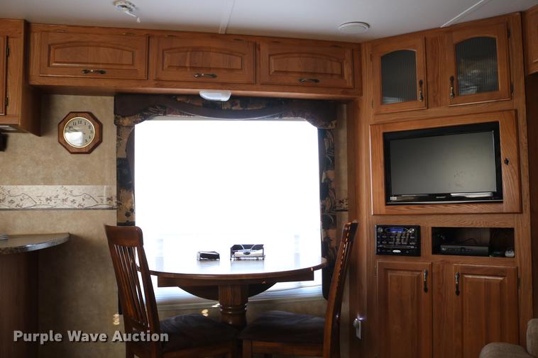 image for item DC7599 2009 Jayco Eagle 320RLS camper