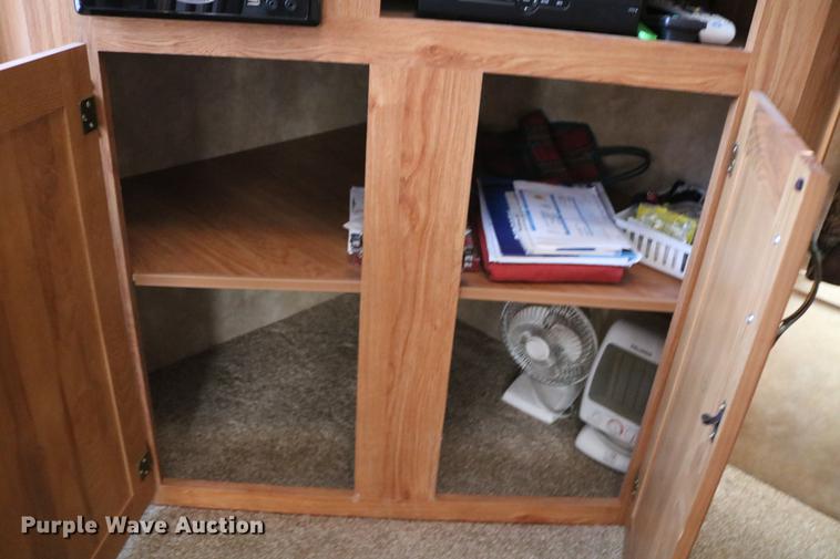 image for item DC7599 2009 Jayco Eagle 320RLS camper