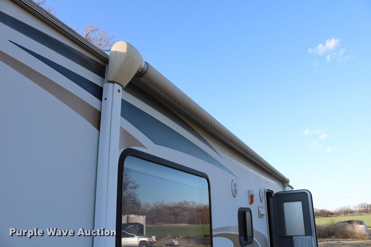 image for item DC7599 2009 Jayco Eagle 320RLS camper