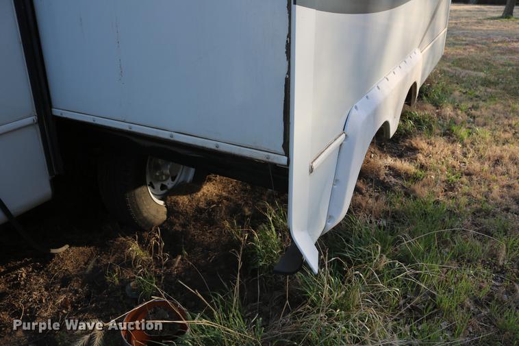 image for item DC7599 2009 Jayco Eagle 320RLS camper