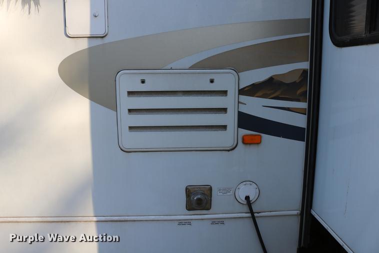 image for item DC7599 2009 Jayco Eagle 320RLS camper