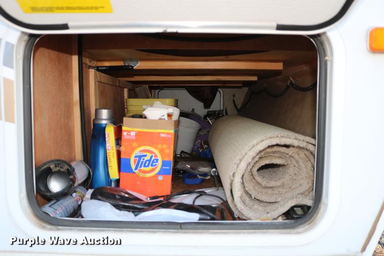 image for item DC7599 2009 Jayco Eagle 320RLS camper