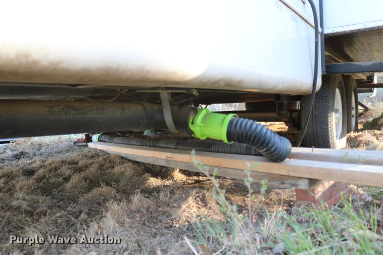 image for item DC7599 2009 Jayco Eagle 320RLS camper