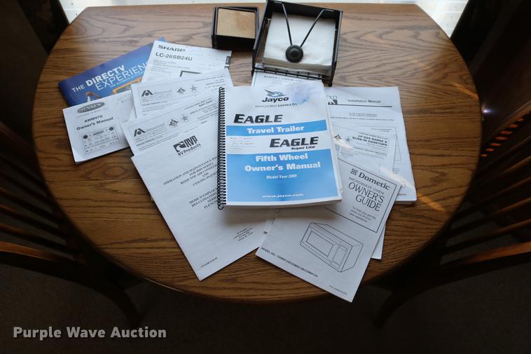 image for item DC7599 2009 Jayco Eagle 320RLS camper