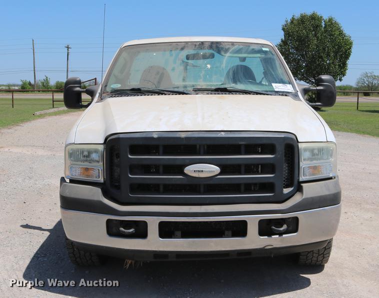 image for item DD1250 2007 Ford F250 Super Duty pickup truck