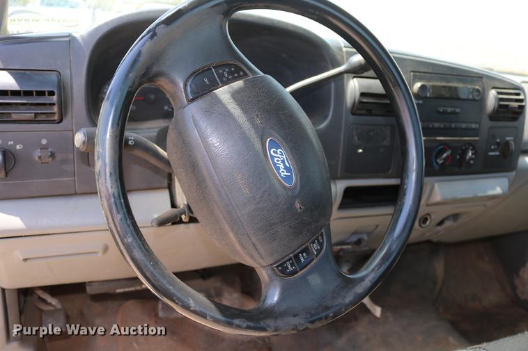 image for item DD1250 2007 Ford F250 Super Duty pickup truck