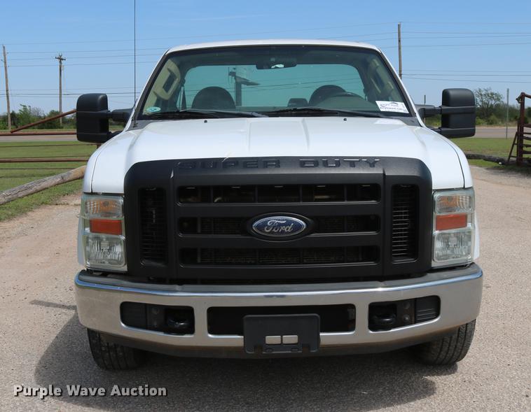 image for item DD1251 2008 Ford F250 Super Duty utility bed pickup truck