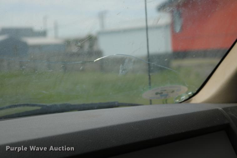 image for item DD1251 2008 Ford F250 Super Duty utility bed pickup truck