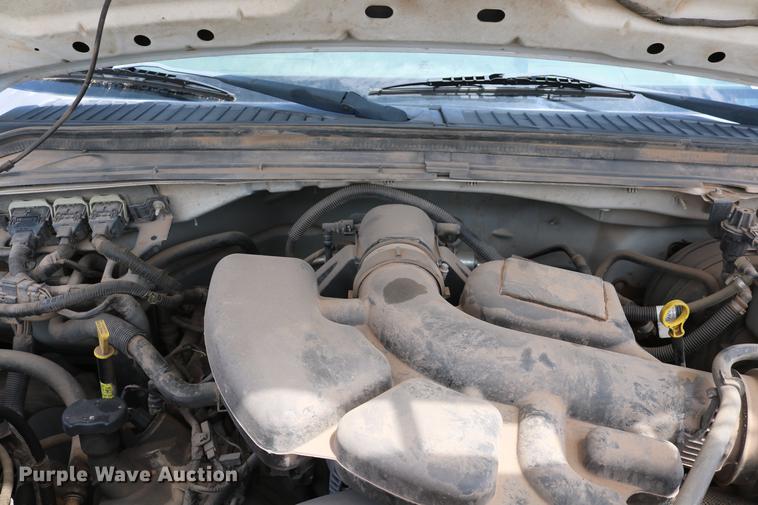 image for item DD1251 2008 Ford F250 Super Duty utility bed pickup truck