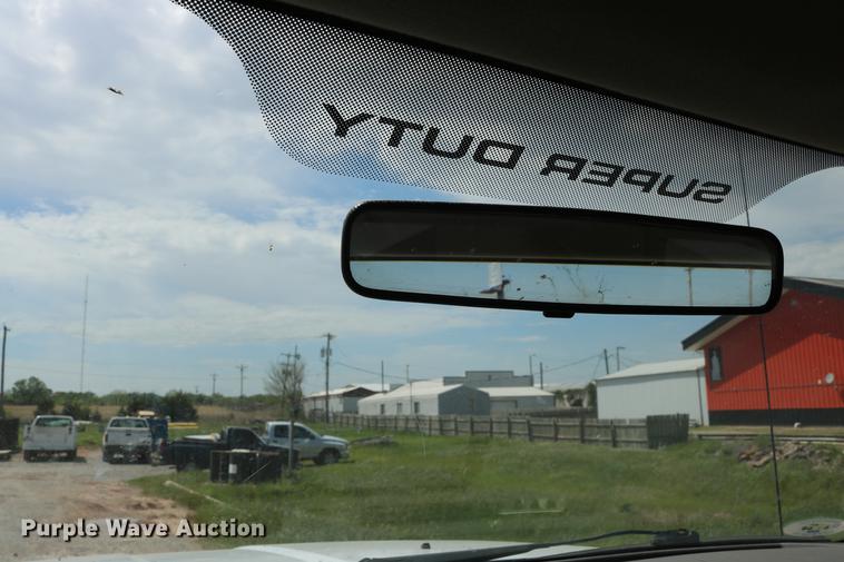 image for item DD1252 2010 Ford F250 Super Duty utility bed pickup truck