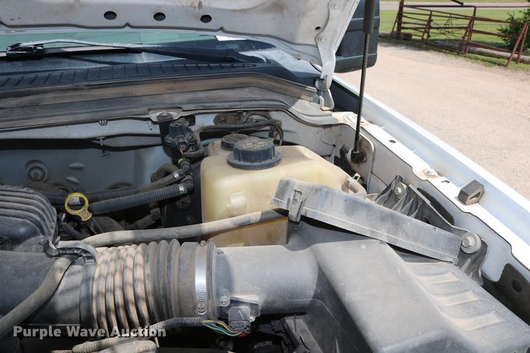 image for item DD1252 2010 Ford F250 Super Duty utility bed pickup truck