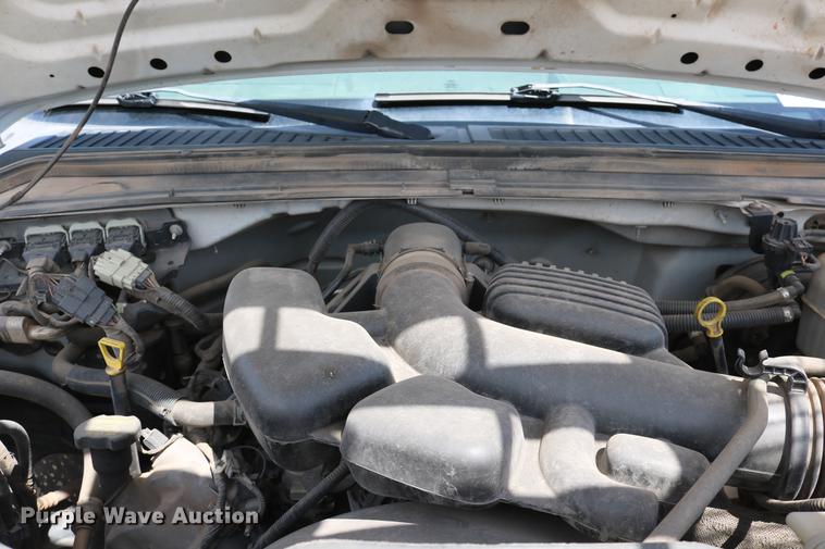 image for item DD1252 2010 Ford F250 Super Duty utility bed pickup truck